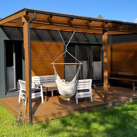 度假居 Kwiat Jablonki Wikno